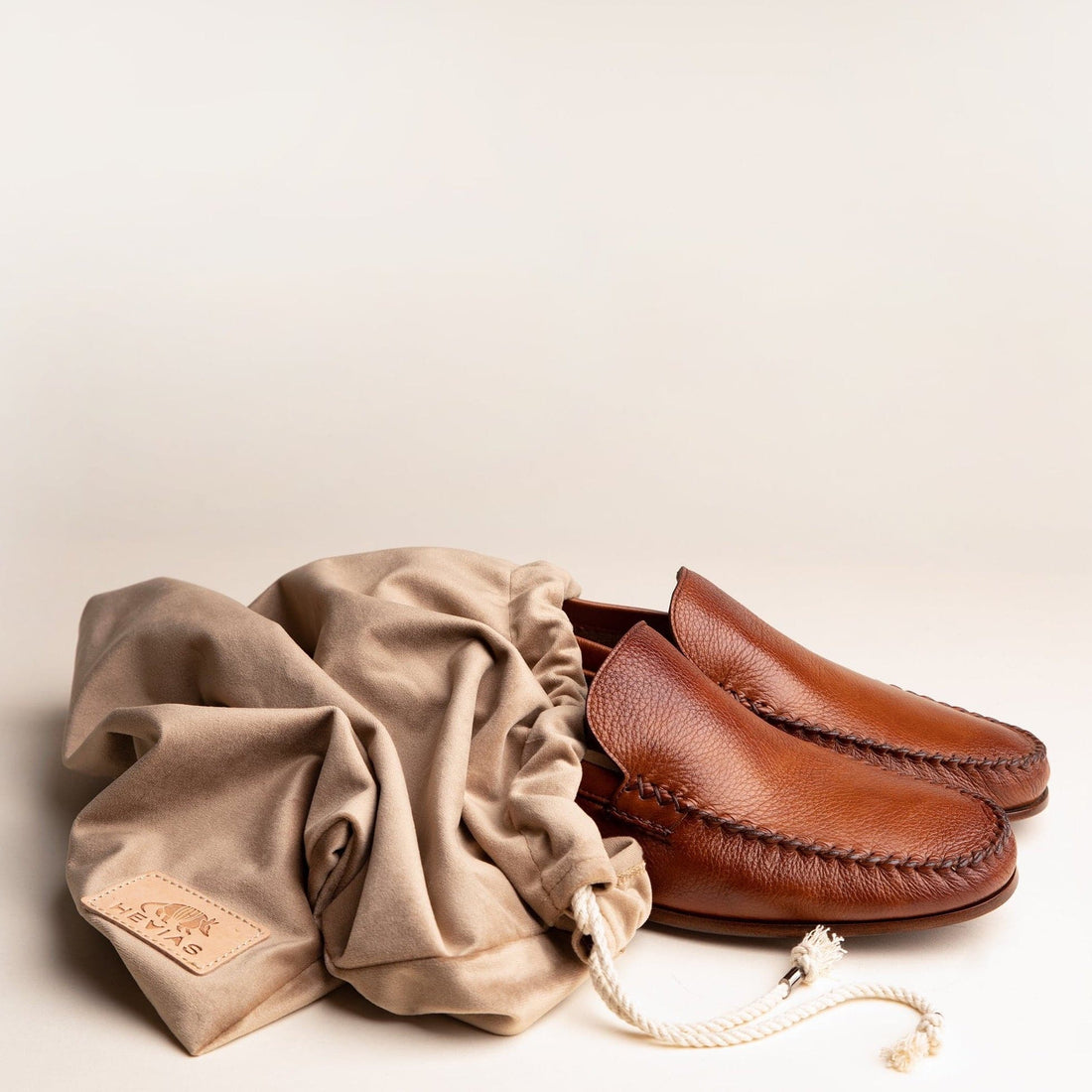 leather loafers 